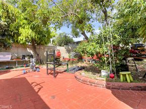 1029 E Galatea, Azusa CA 91702
