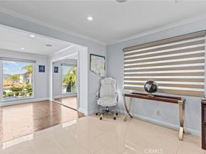 3435 Oakmont View Drive, Glendale CA 91208
