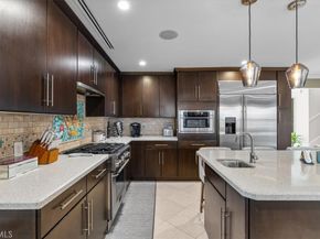 3435 Oakmont View Drive, Glendale CA 91208