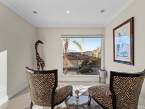 3435 Oakmont View Drive, Glendale CA 91208