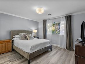 3435 Oakmont View Drive, Glendale CA 91208