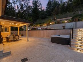 3435 Oakmont View Drive, Glendale CA 91208