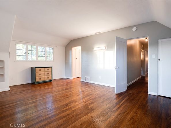 425 W 10th Street, Claremont CA 91711