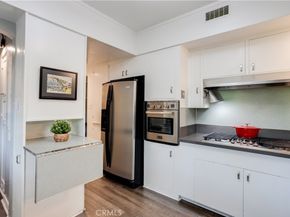 425 W 10th Street, Claremont CA 91711