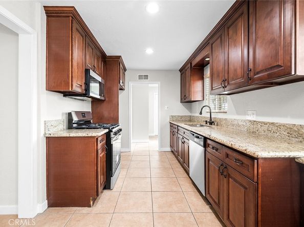 1302 N San Antonio Avenue, Upland CA 91786