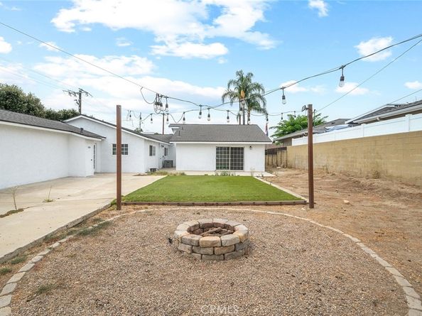1302 N San Antonio Avenue, Upland CA 91786