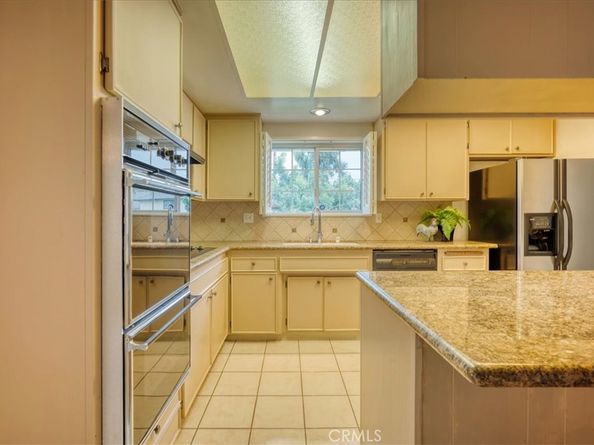 193 Fulton Way, Upland CA 91786