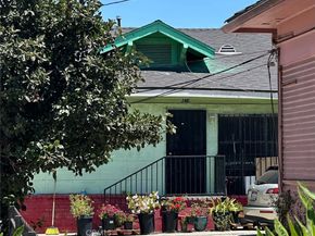 4618 Wall Street, Los Angeles CA 90011