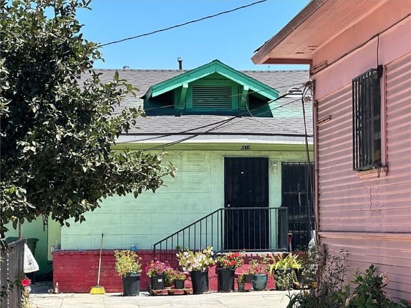 4618 Wall Street, Los Angeles CA 90011