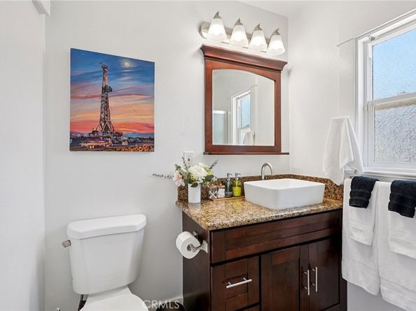 2025 W Vernon Avenue, Los Angeles CA 90062