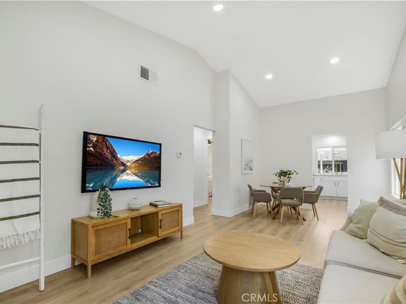 7077 Iris Place, Rancho Cucamonga CA 91739