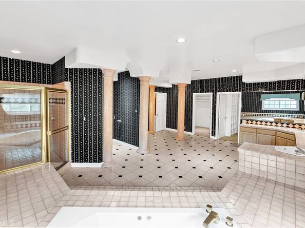 11628 Lerdo Avenue, Granada Hills CA 91344