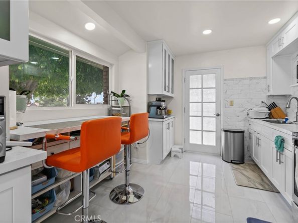 175 N San Gabriel Avenue, Azusa CA 91702