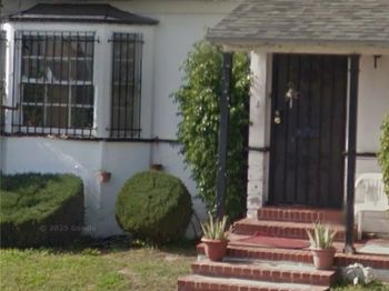 3702 W 59th Place