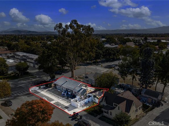 389 N 3rd, Upland CA 91786