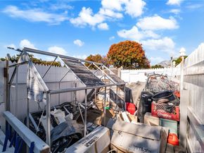 389 N 3rd, Upland CA 91786