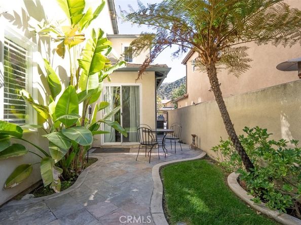 17 Shady Cove Court, Azusa CA 91702