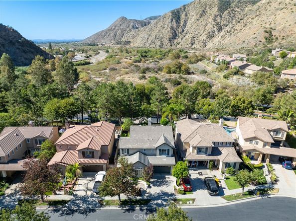 17 Shady Cove Court, Azusa CA 91702