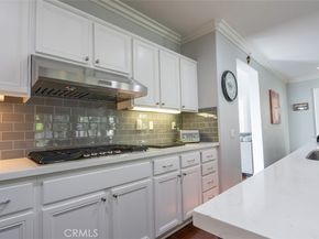 17 Shady Cove Court, Azusa CA 91702