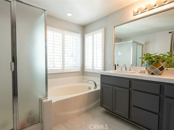 17 Shady Cove Court, Azusa CA 91702