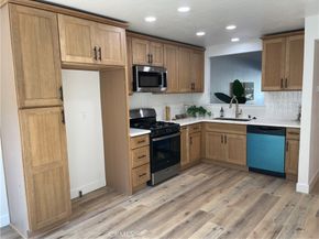 700 W Walnut Avenue 58, Orange CA 92868