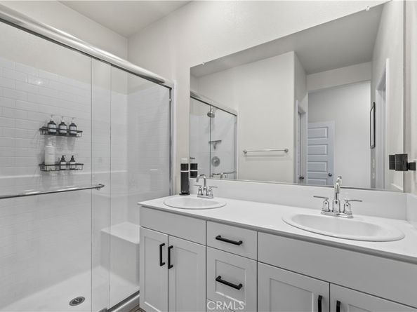 1752 Cayton Loop, West Covina CA 91790