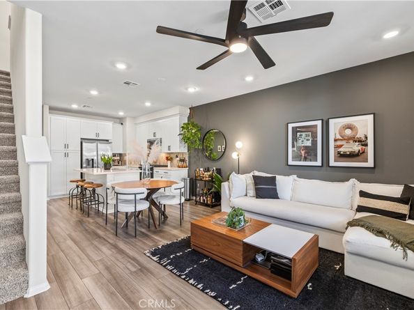1752 Cayton Loop, West Covina CA 91790