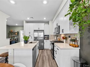 1752 Cayton Loop, West Covina CA 91790