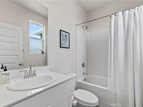 1752 Cayton Loop, West Covina CA 91790