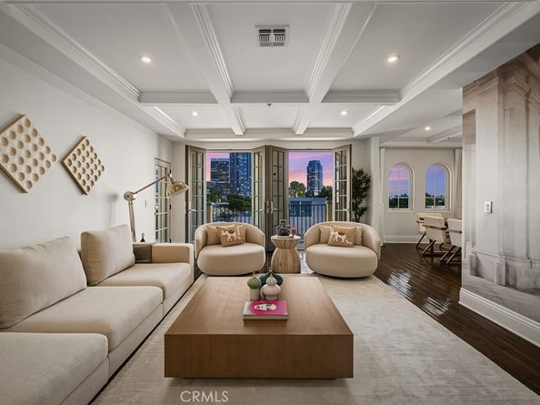 1835 Pandora Avenue 402, Los Angeles CA 90025