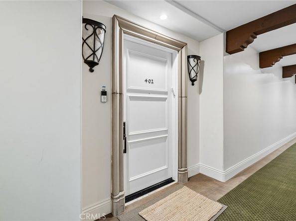 1835 Pandora Avenue 402, Los Angeles CA 90025