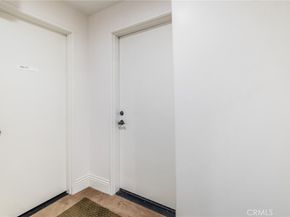 1835 Pandora Avenue 402, Los Angeles CA 90025