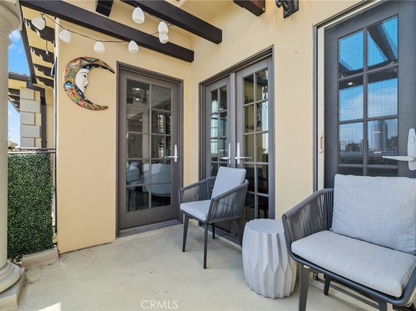 1835 Pandora Avenue 402, Los Angeles CA 90025