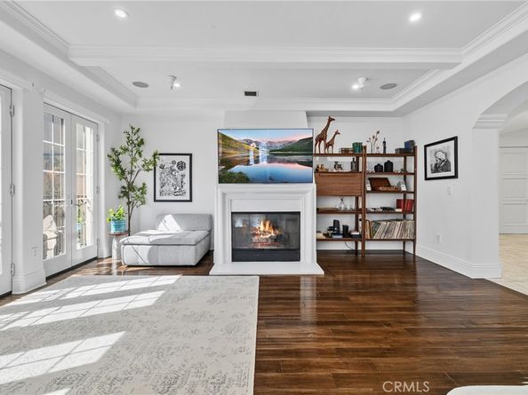 1835 Pandora Avenue 402, Los Angeles CA 90025