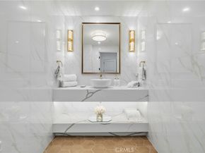 1835 Pandora Avenue 402, Los Angeles CA 90025