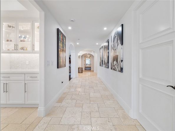 1835 Pandora Avenue 402, Los Angeles CA 90025