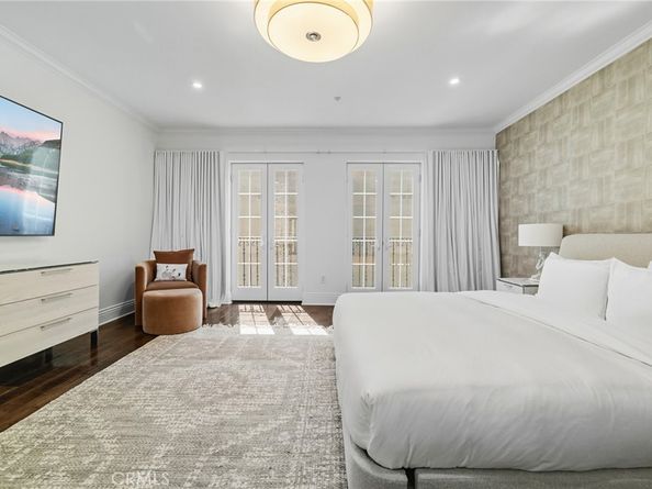 1835 Pandora Avenue 402, Los Angeles CA 90025