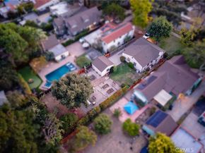 1268 N Holliston, Pasadena CA 91104