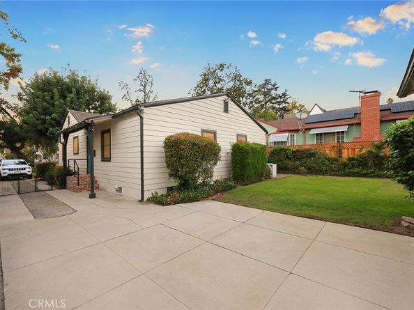 1268 N Holliston, Pasadena CA 91104