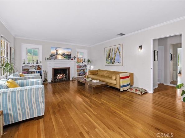 1268 N Holliston, Pasadena CA 91104