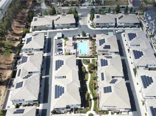 2343 S Via Veranda 10, Ontario CA 91762