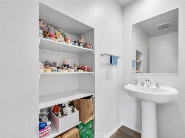 2343 S Via Veranda 10, Ontario CA 91762