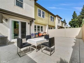 2343 S Via Veranda 10, Ontario CA 91762