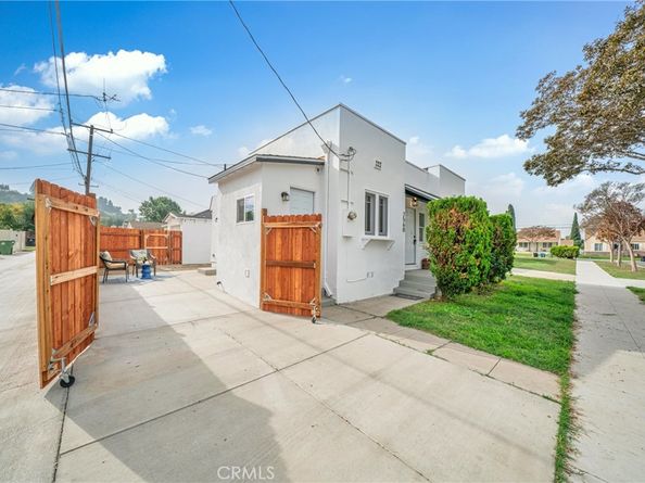 2560 Las Flores, Alhambra CA 91803