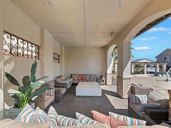 6956 Mallow Drive, Fontana CA 92336