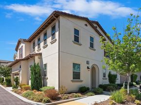 6956 Mallow Drive, Fontana CA 92336