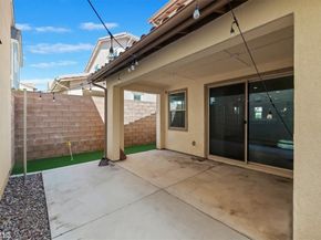 6956 Mallow Drive, Fontana CA 92336