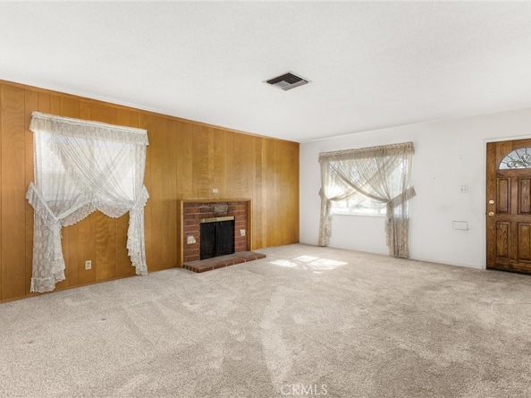 822 W 5th Street, Ontario CA 91762