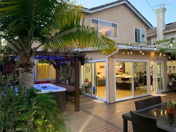 2512 W Halfmoon, Anaheim CA 92804