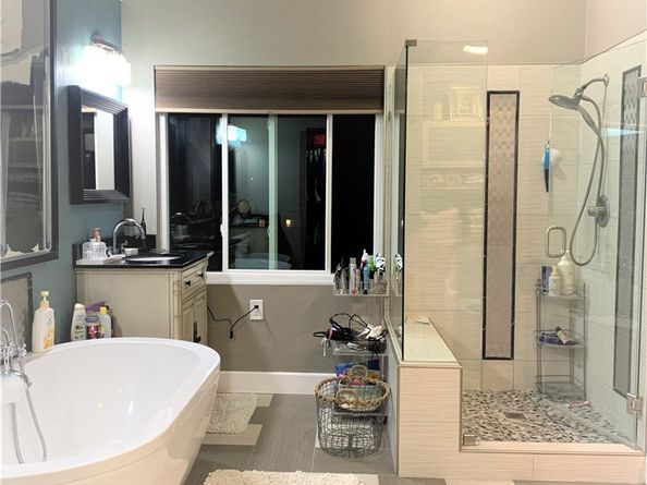 2512 W Halfmoon, Anaheim CA 92804